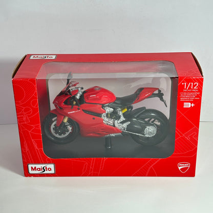 Ducati Panigale 1199 1:12 Ölçek