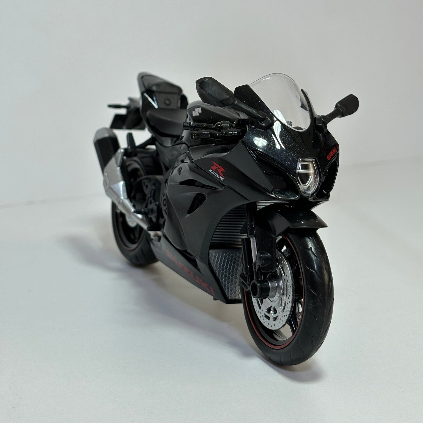 Suzuki Gsxr1000 1/12 Ölçek