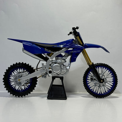 Yamaha YZ450F Cross 1:6 Ölçek Dev Model