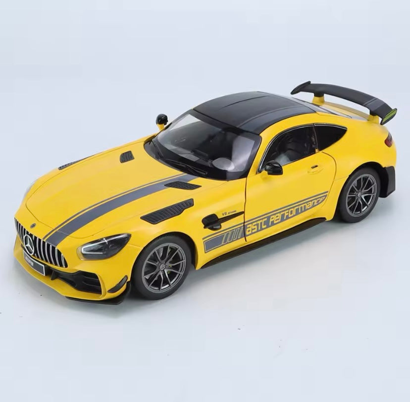 Mercedes Benz Amg Gtr 1/18 Ölçek