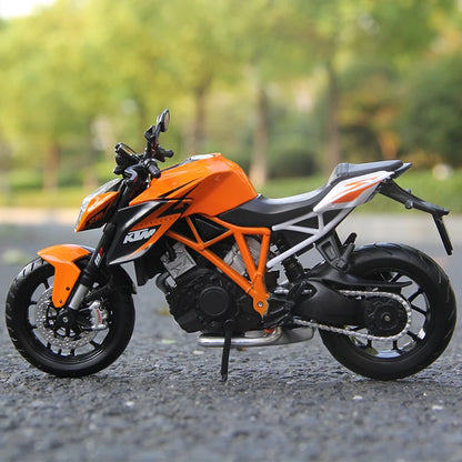 KTM 1290 Super Duke R 1/12 Ölçek