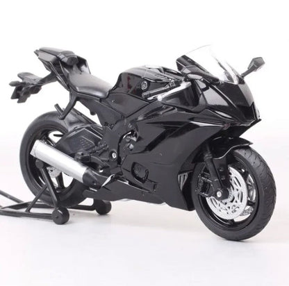 YAMAHA YZF R6 1/12 Ölçek