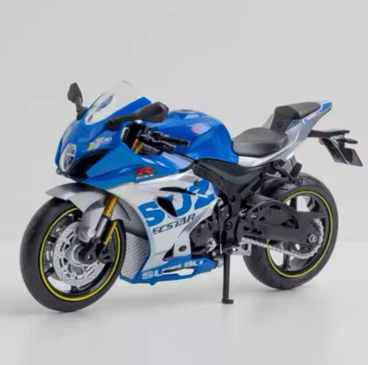 Suzuki Gsxr1000 1/12 Ölçek