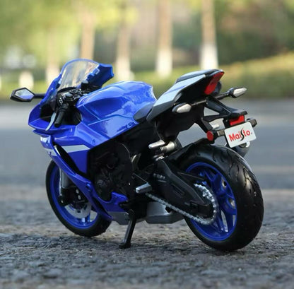 Yamaha Yzf R1M & R1 1/12 Ölçek