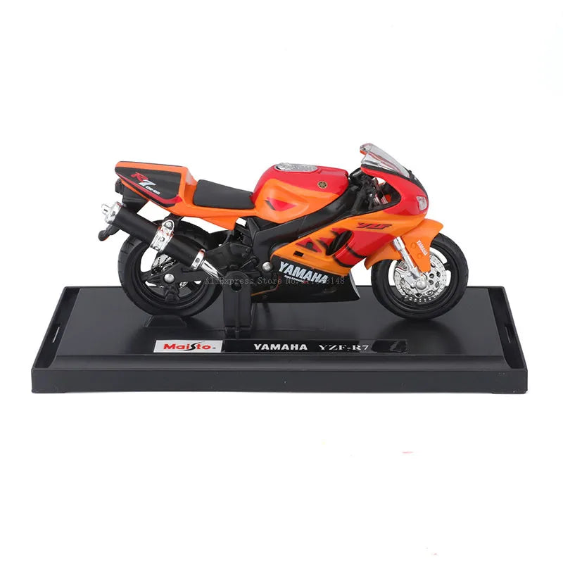 1/18 Ölçek Yamaha YZF-R7